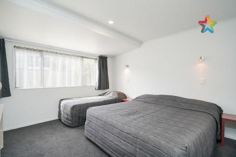 Photo of property in 12a-c Camden Street, Turnbull Thomson Park, Invercargill, 9810