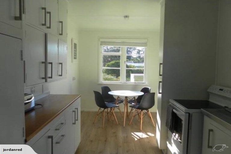 Photo of property in 39 Regina Street, Westmere, Auckland, 1022