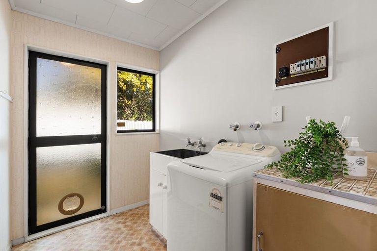 Photo of property in 18a Pahiatua Street, Hokowhitu, Palmerston North, 4410