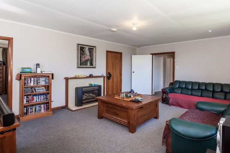 Photo of property in 3 Leicester Street, Terrace End, Palmerston North, 4410