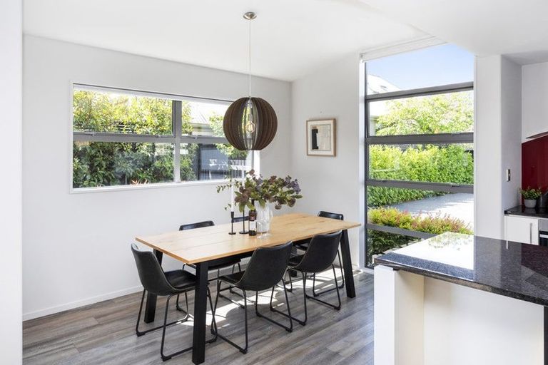 Photo of property in 15a Tomes Road, St Albans, Christchurch, 8052