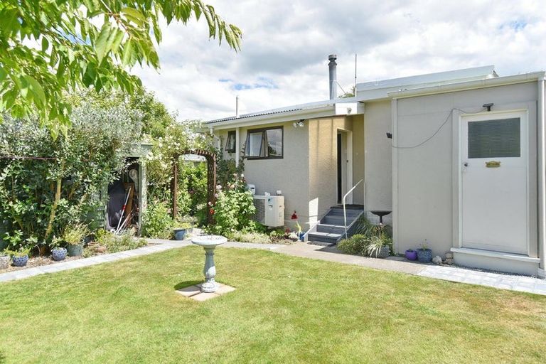 Photo of property in 202 High Street, Oxford, 7430