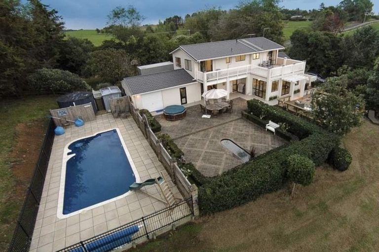 Photo of property in 79 Bungard Road, Karaka, Papakura, 2580