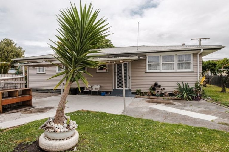 Photo of property in 12 Huxley Road, Outer Kaiti, Gisborne, 4010