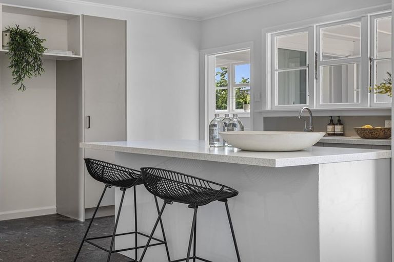 Photo of property in 99 Pages Road, Wainoni, Christchurch, 8061