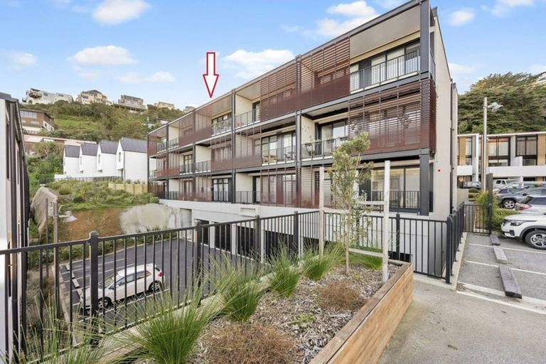 Photo of property in 303/11 Jean Caldwell Way, Island Bay, 6023