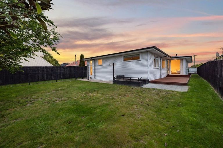 Photo of property in 33 Reginald Street, Burwood, Christchurch, 8083