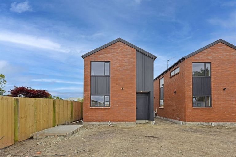 Photo of property in 1/31 Athol Terrace, Upper Riccarton, Christchurch, 8041