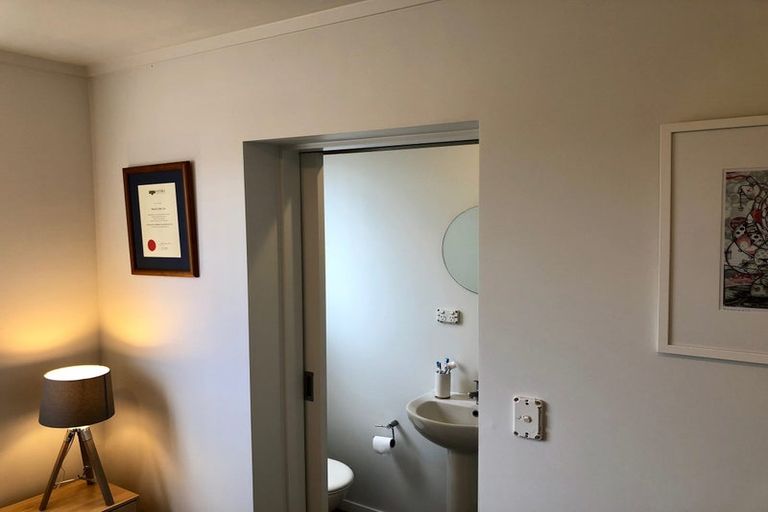 Photo of property in 325/26 Morningside Drive, Morningside, Auckland, 1025