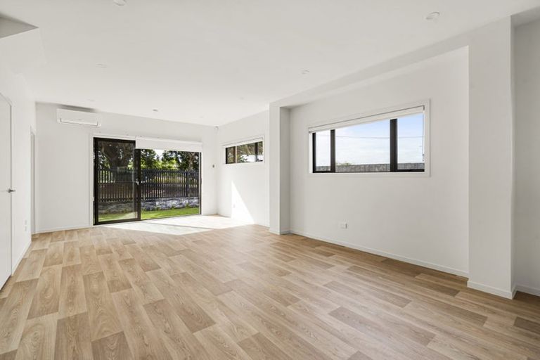 Photo of property in 7/75 Mcannalley Street, Manurewa East, Auckland, 2102