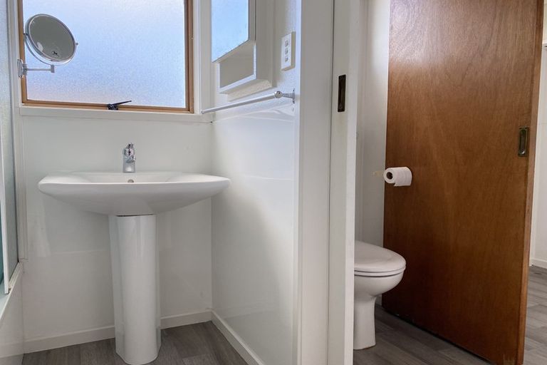 Photo of property in 1/4 Heathberry Close, Papatoetoe, Auckland, 2025