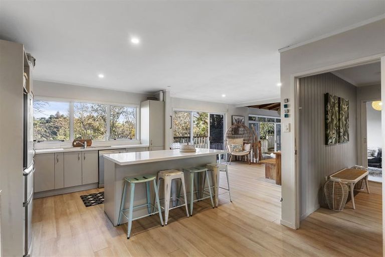 Photo of property in 46 Whites Road, Whitford, Howick, 2571