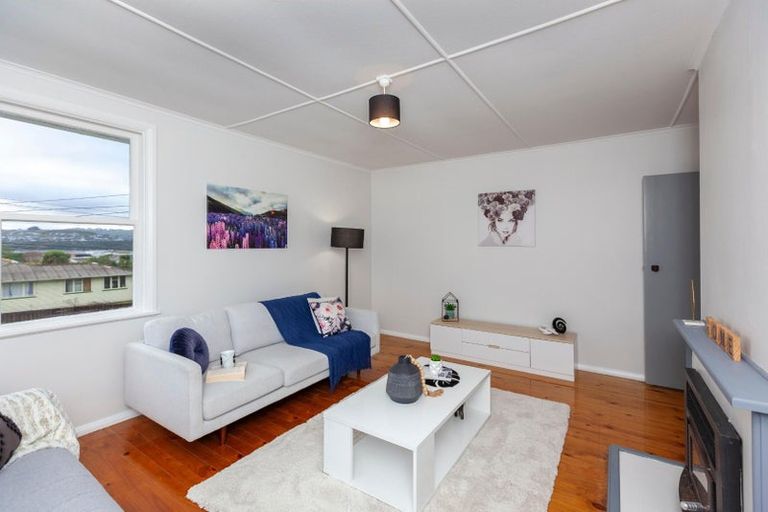 Photo of property in 35 Kotuku Street, Elsdon, Porirua, 5022