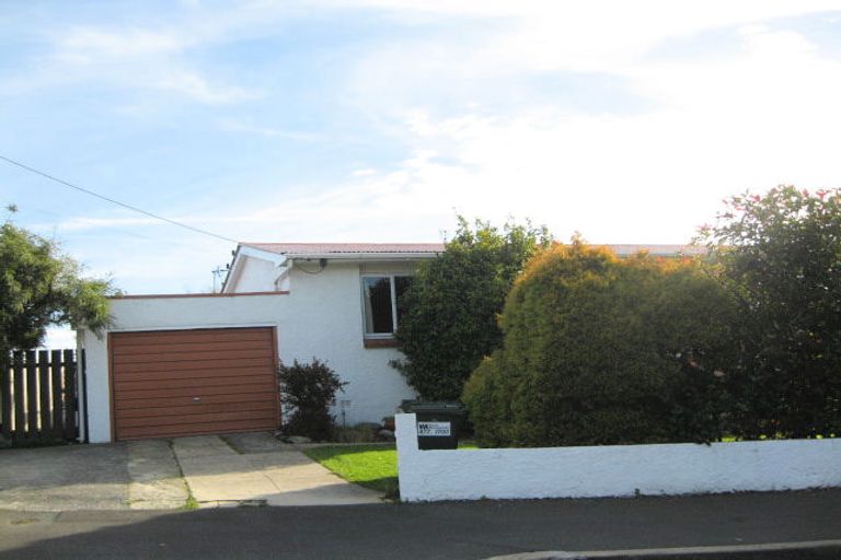 Photo of property in 9 Somerville Street, Andersons Bay, Dunedin, 9013
