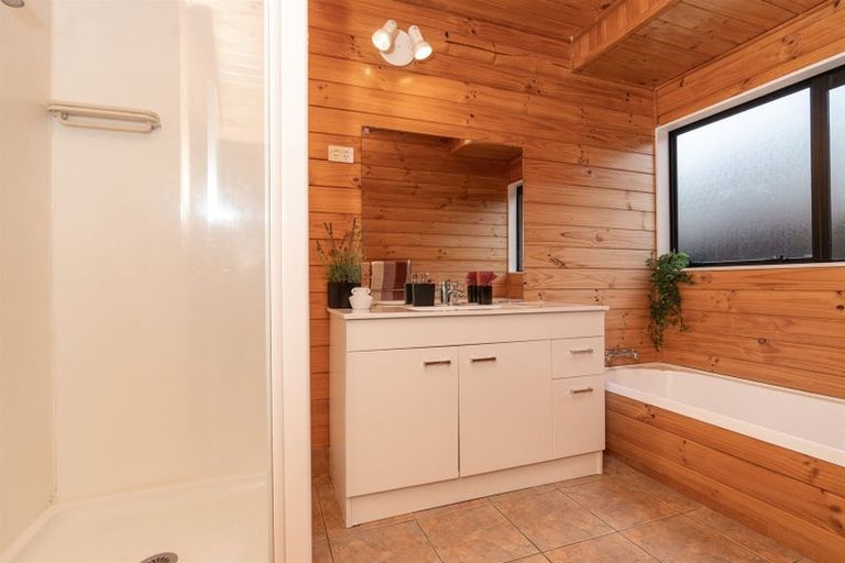 Photo of property in 162 Houchens Road, Glenview, Hamilton, 3282