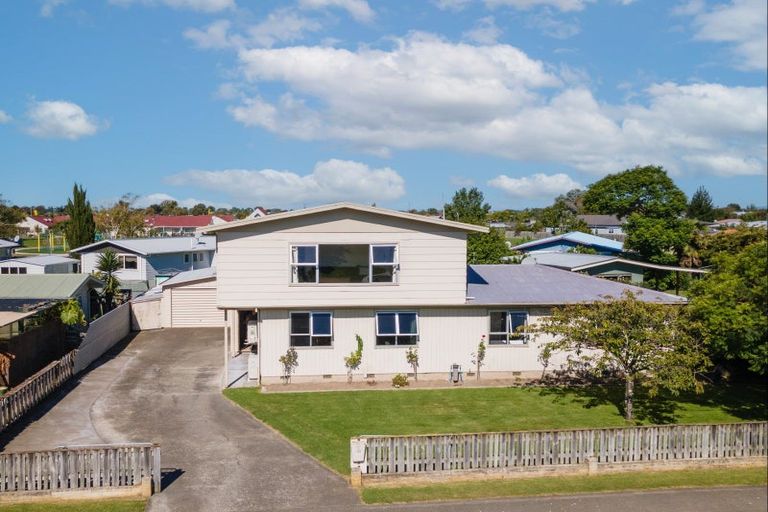 Photo of property in 295 Westminster Avenue, Tamatea, Napier, 4112