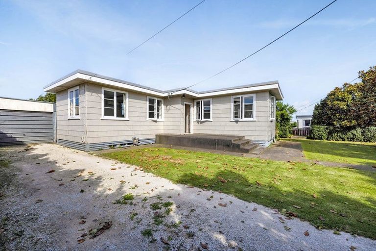 Photo of property in 59 Wallscourt Place, Normanby, Hawera, 4614