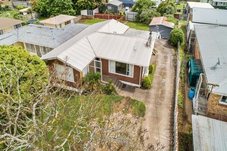 Photo of property in 38 Mckean Avenue, Manurewa, Auckland, 2102