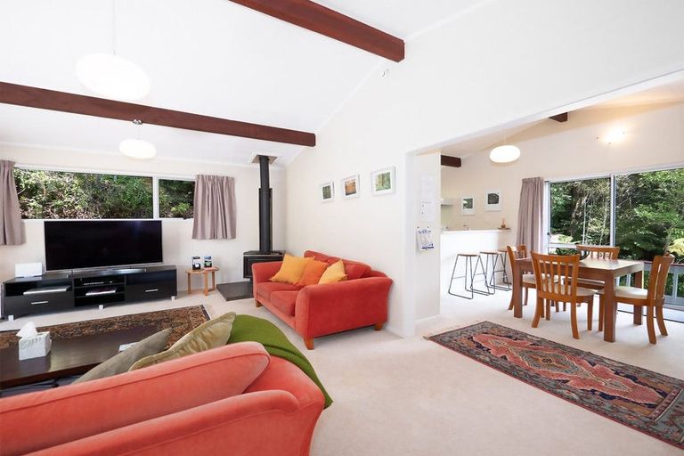 Photo of property in 52 School Road, Paihia, 0200