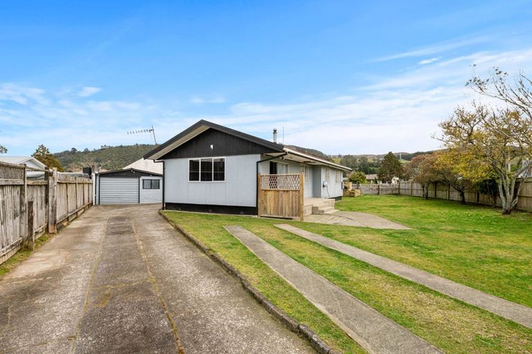 Photo of property in 37 Barnard Road, Fairy Springs, Rotorua, 3015