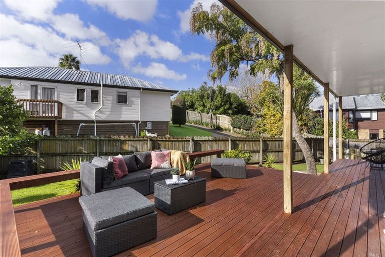 Photo of property in 53b Howe Street, Howick, Auckland, 2014