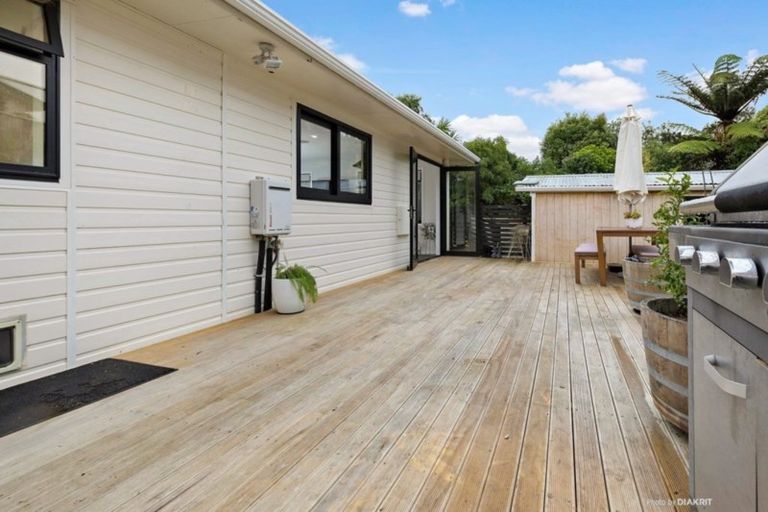 Photo of property in 6 Colorado Grove, Brooklyn, Wellington, 6021