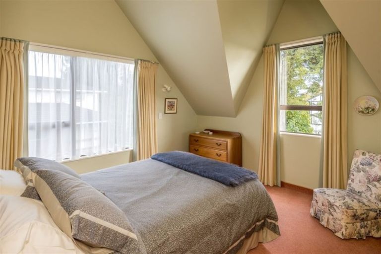 Photo of property in 3 Titoki Place, Levin, 5510