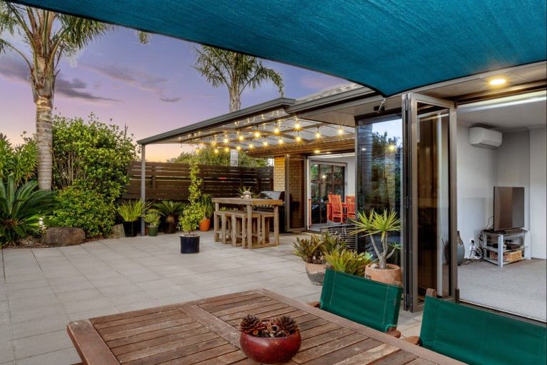 Photo of property in 1 Kakapo Place, Pyes Pa, Tauranga, 3112