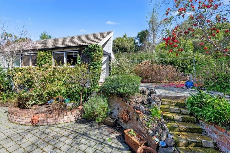 Photo of property in 13 Cholmondeley Lane, Governors Bay, 8971