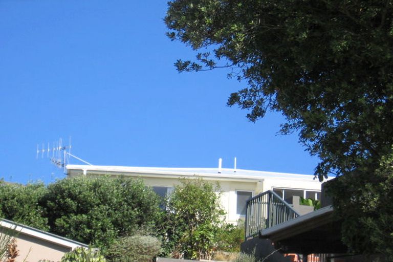 Photo of property in 65 Seatoun Heights Road, Seatoun, Wellington, 6022