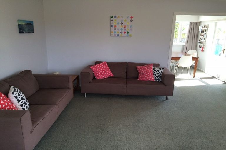 Photo of property in 42 Waimea Road, Waikanae Beach, Waikanae, 5036