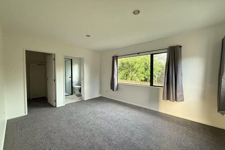 Photo of property in 3/3 Roanoke Way, Albany, Auckland, 0632