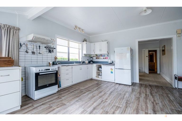 Photo of property in 22 Harris Street, Waimate, 7924