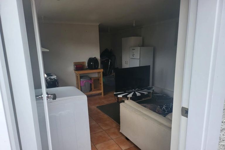 Photo of property in 18a Travancore Street, Island Bay, Wellington, 6023