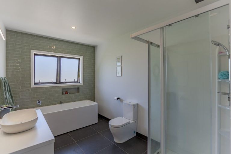 Photo of property in 18d Graingers Lane, Waipukurau, 4282