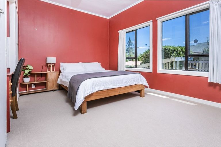 Photo of property in 3/92 Verbena Road, Birkdale, Auckland, 0626
