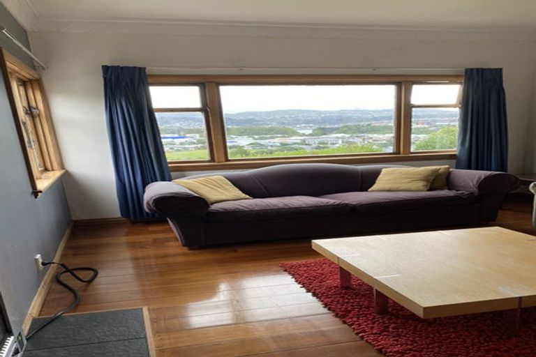 Photo of property in 57 Townsend Road, Miramar, Wellington, 6022