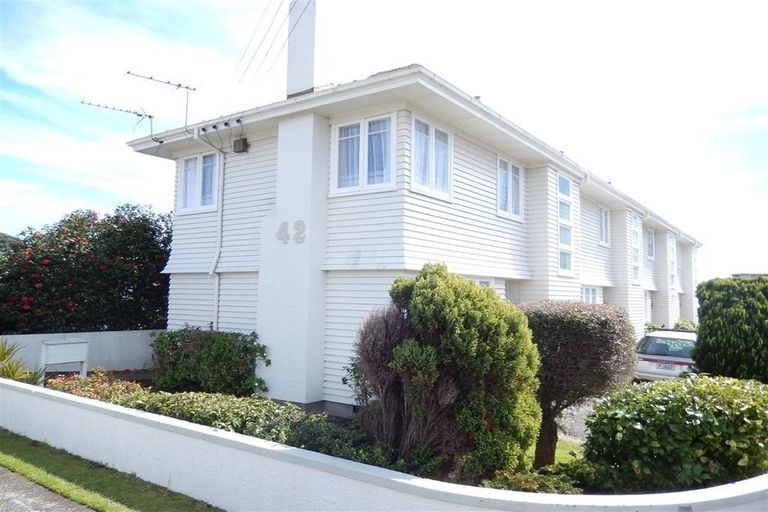 Photo of property in 40 Fulford Street, New Plymouth, 4310
