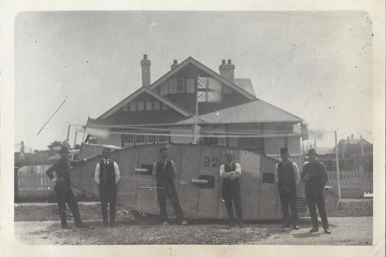 Photo of property in 25 Burrows Street, Bluff, 9814