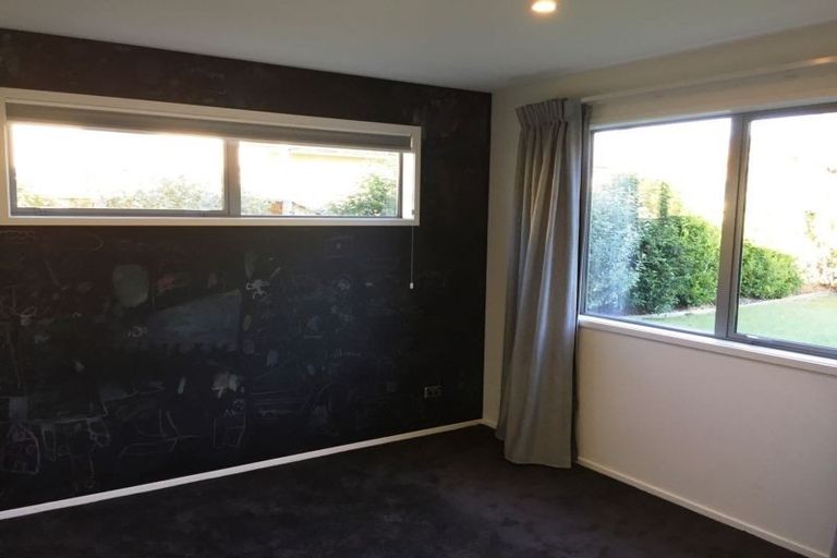 Photo of property in 8 Sylvan Street, Lake Hayes, Queenstown, 9304
