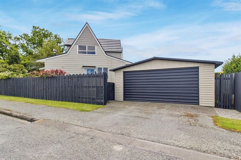 Photo of property in 185 Queen Street, Waimate, 7924