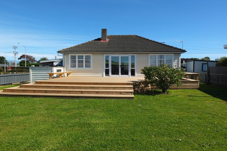 Photo of property in 37 Robinson Street, Foxton, 4814