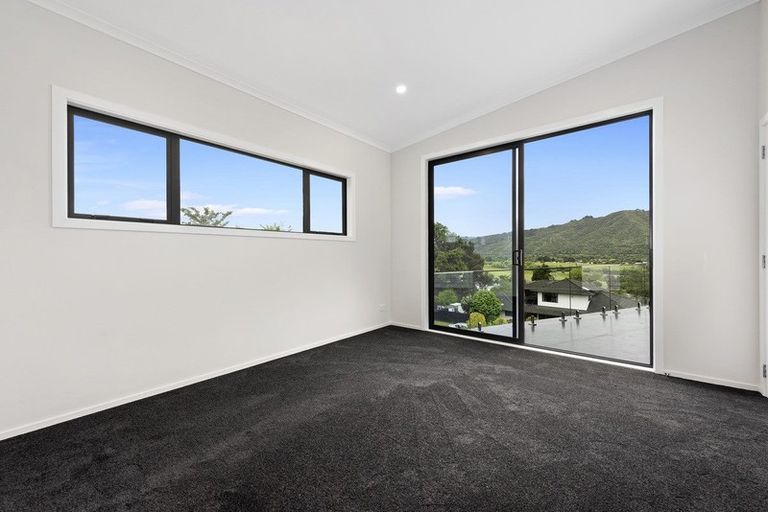 Photo of property in 8a Mccarthy Grove, Clouston Park, Upper Hutt, 5018