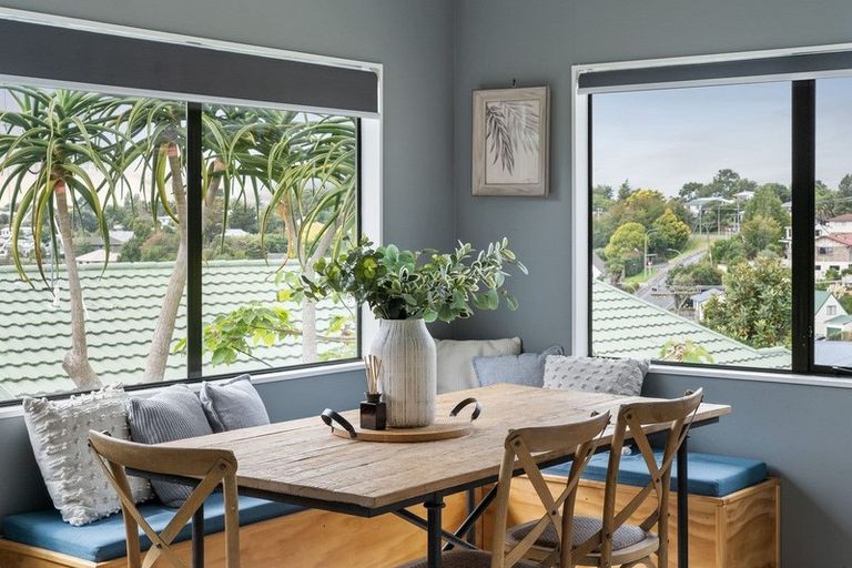 Photo of property in 37 Poike Road, Hairini, Tauranga, 3112