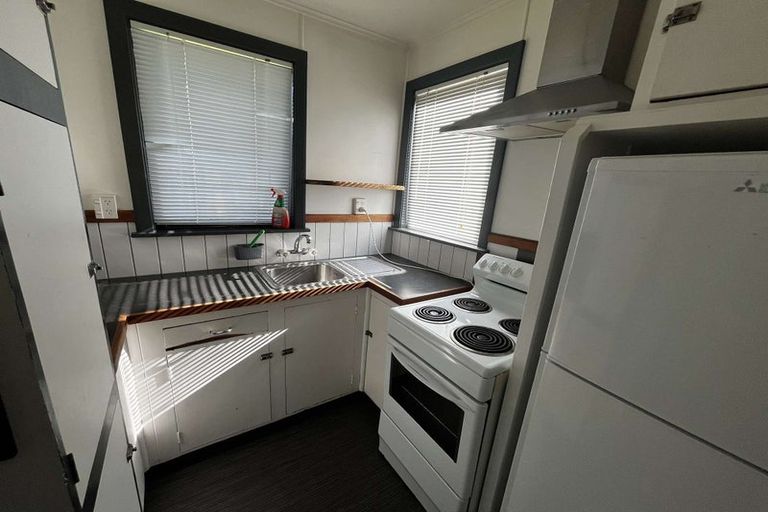 Photo of property in 4-6 Speedy Street, Stokes Valley, Lower Hutt, 5019