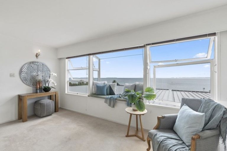 Photo of property in 35 Kitchener Road, Takapuna, Auckland, 0622