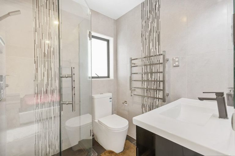 Photo of property in 42a Kimpton Road, Papatoetoe, Auckland, 2025