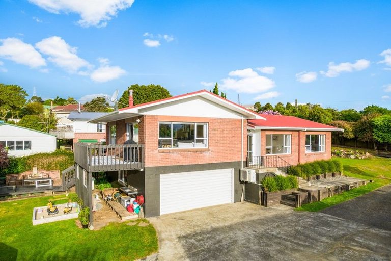 Photo of property in 5 Paparata Road, Bombay, 2675