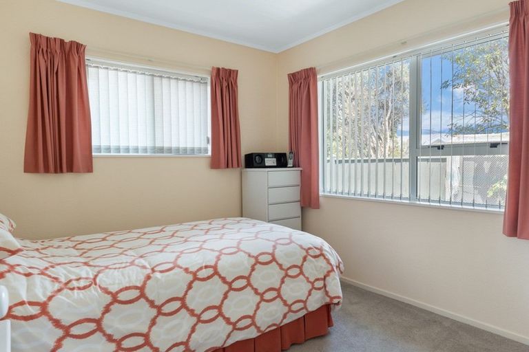 Photo of property in 21 Coleridge Place, Stoke, Nelson, 7011