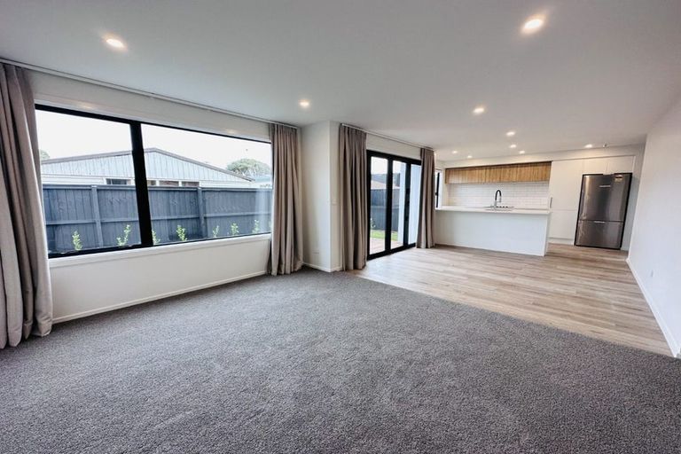 Photo of property in 164c Marine Parade, New Brighton, Christchurch, 8083
